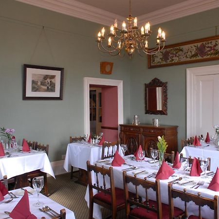 Londonderry Arms Hotel Carnlough Exterior foto