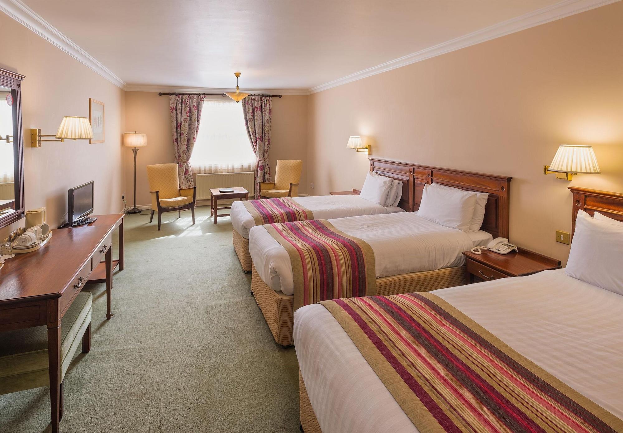 Londonderry Arms Hotel Carnlough Exterior foto